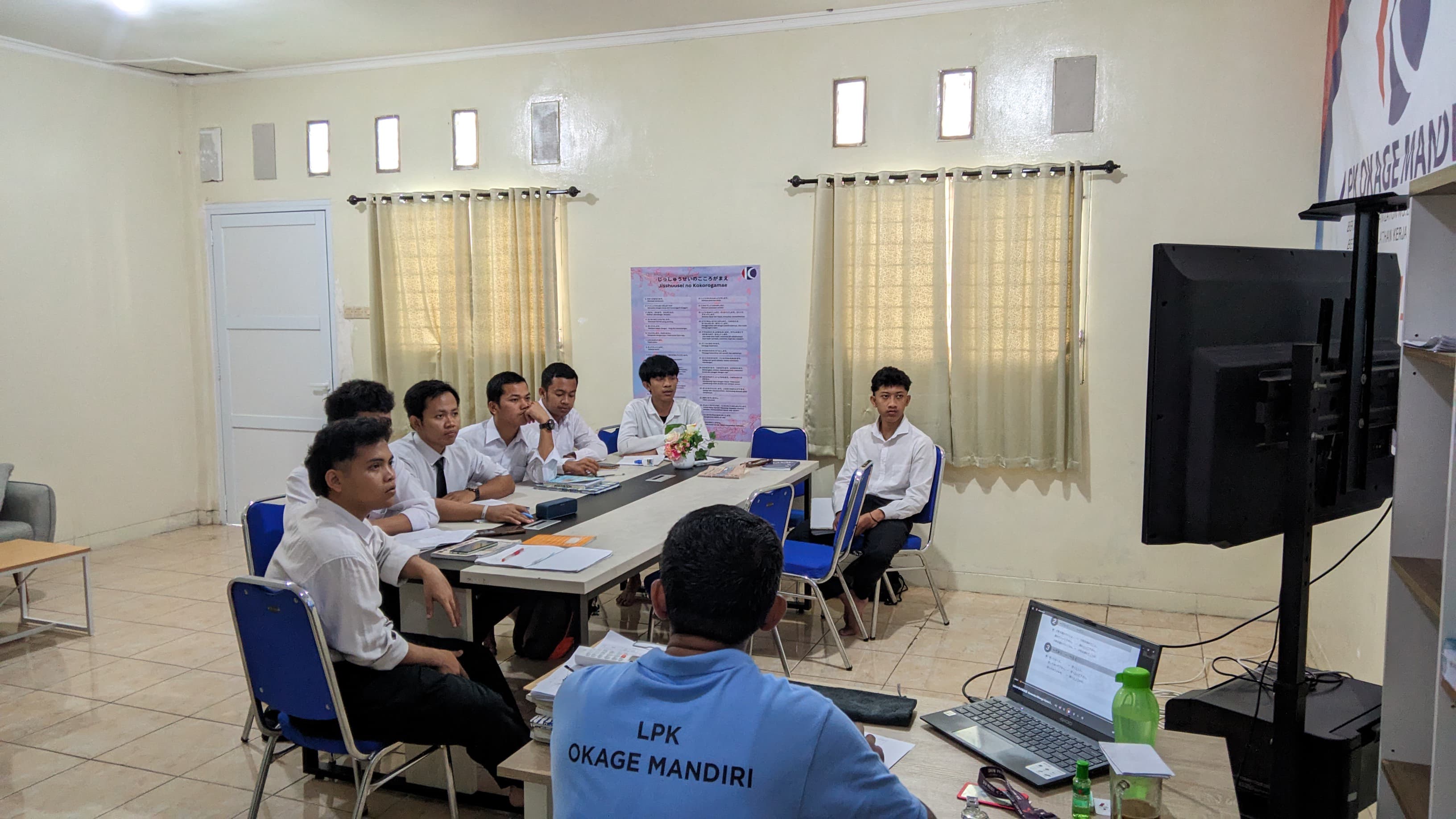 WhatsApp Image 2025-07-21 at 10.05.42_154b95af Ruang Kelas
